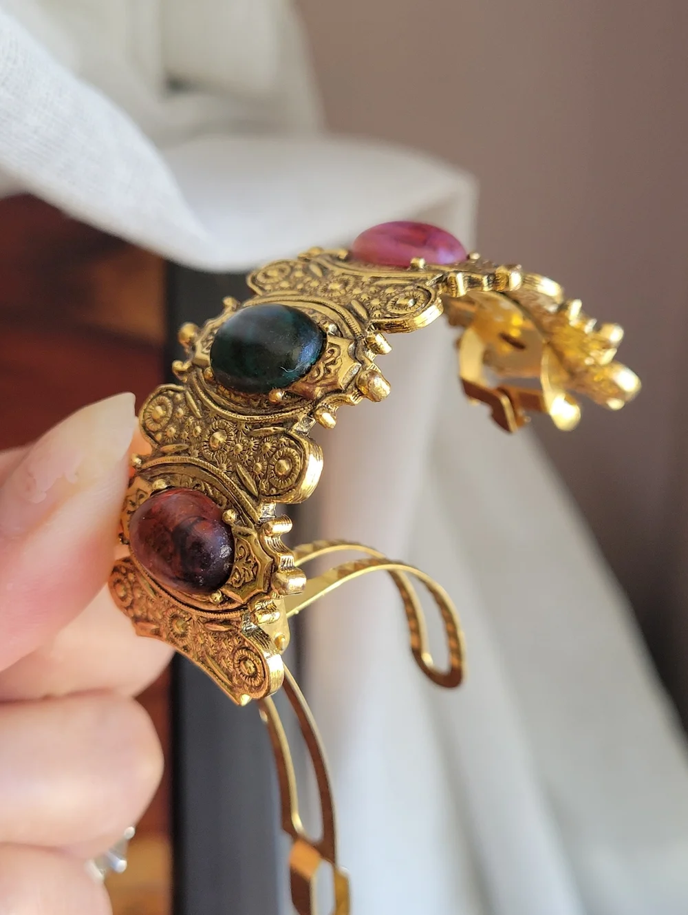 Vintage Style Gold Tone Cabochon Stones Hair Clip Metal Victorian Look - Picture 7 of 9